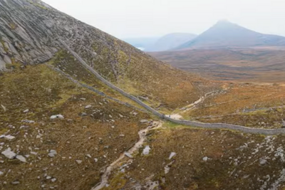 Skyrunning in Northern Ireland + Lakes In A Day: This Week's Trail Tally